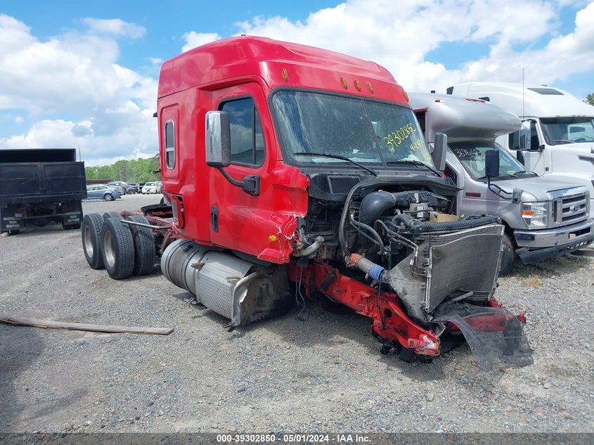 2015 FREIGHTLINER CASCADIA 113 | 1FUJGHDV8FLGE8625 | UPCARS