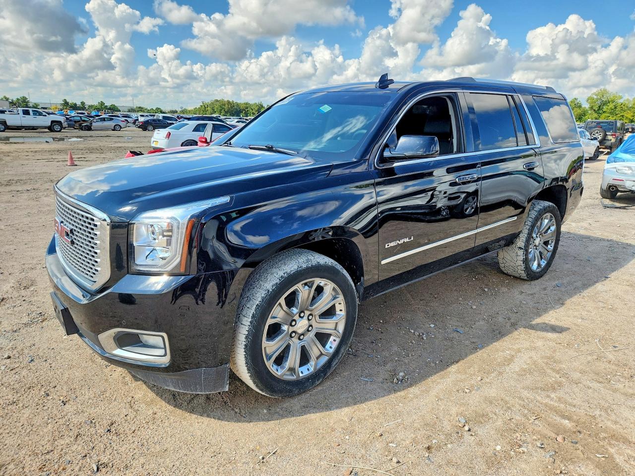 2017 GMC YUKON DENALI | 1GKS1CKJ4HR115709 | UPCARS