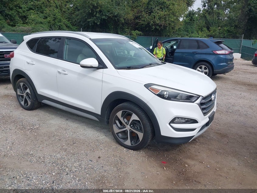 2017 HYUNDAI TUCSON SPORT | KM8J3CA25HU379395 | UPCARS