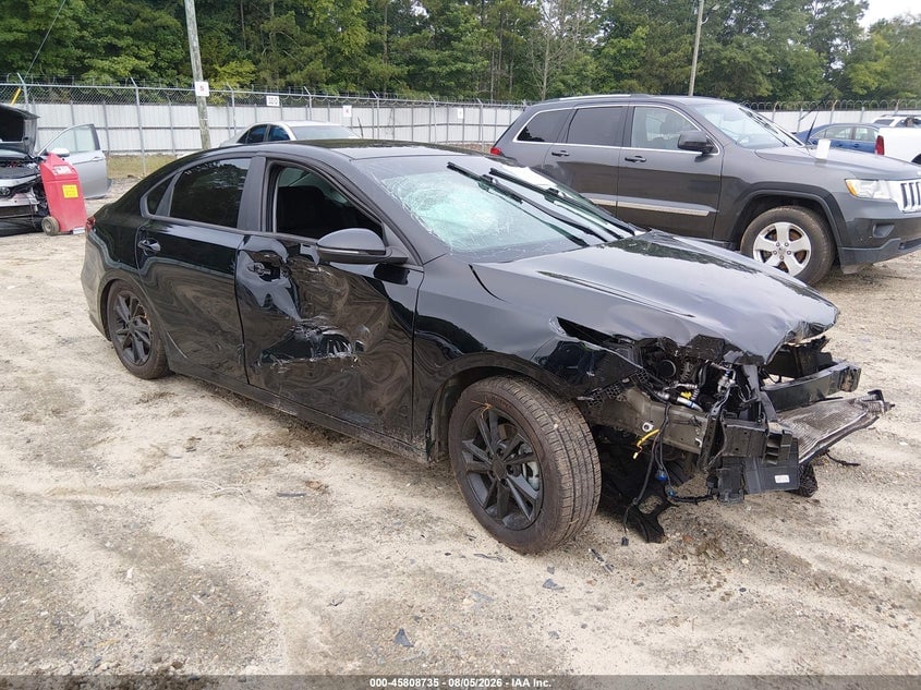 2024 KIA FORTE LXS | 3KPF24AD7RE760461 | UPCARS
