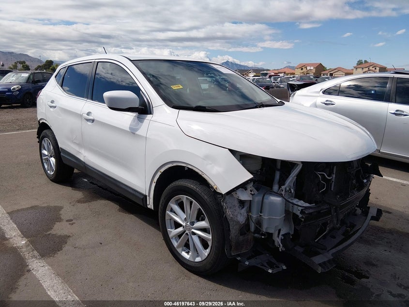 2018 NISSAN ROGUE SPORT S | JN1BJ1CP6JW159451 | UPCARS