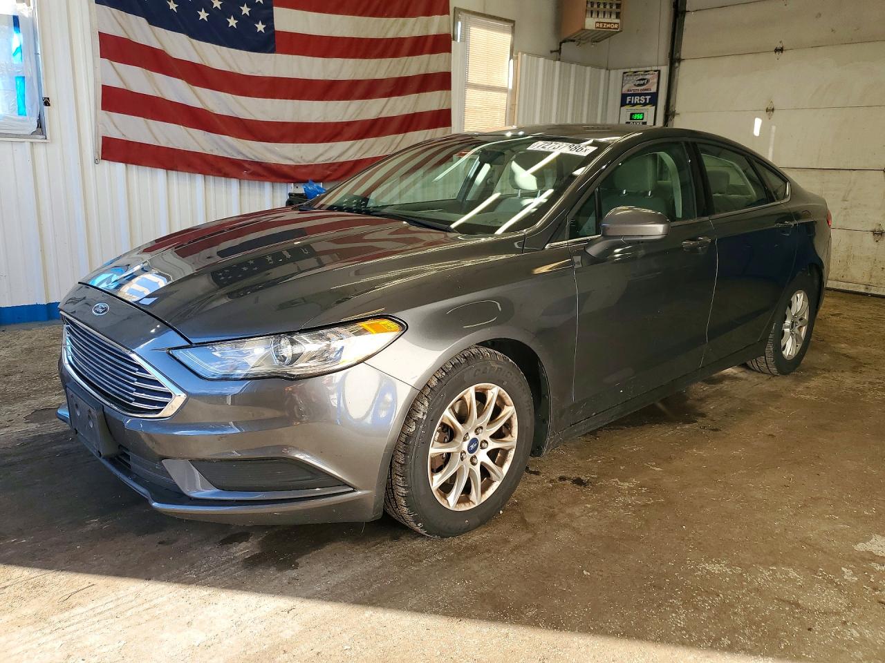 2018 FORD FUSION S | 3FA6P0G72JR129616 | UPCARS