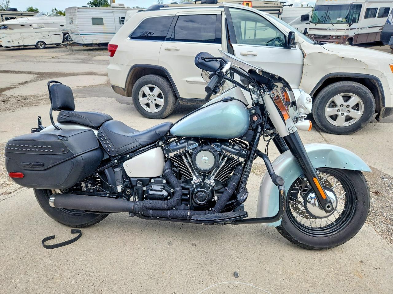 2018 HARLEY-DAVIDSON FL HERITAGE CLASSIC | 1HD1YAJ10JC033363 | UPCARS