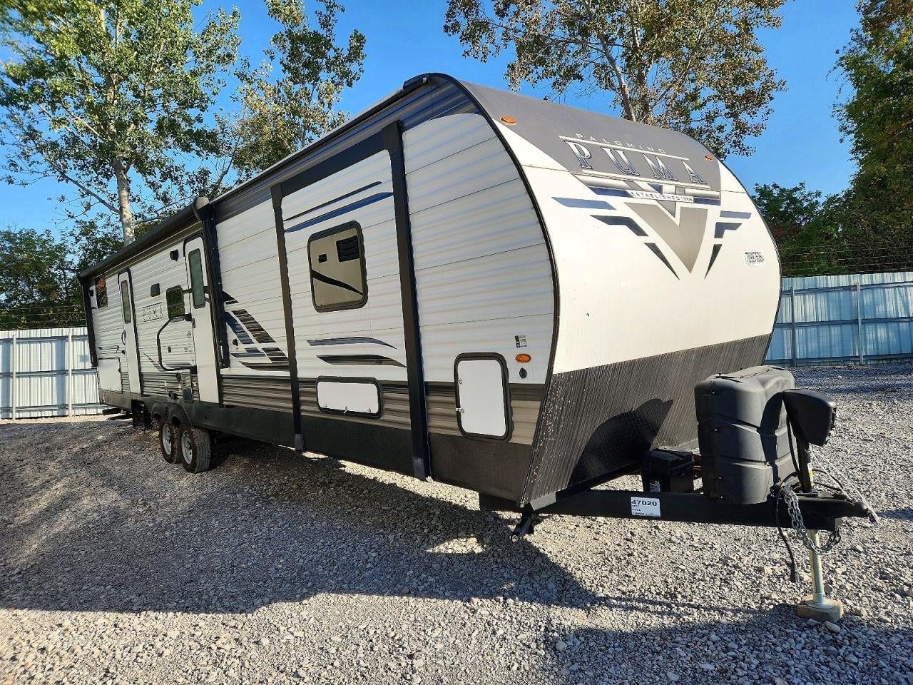2022 FOREST RIVER PUMA CAMPER | 4X4TPUH25NP095735 | UPCARS