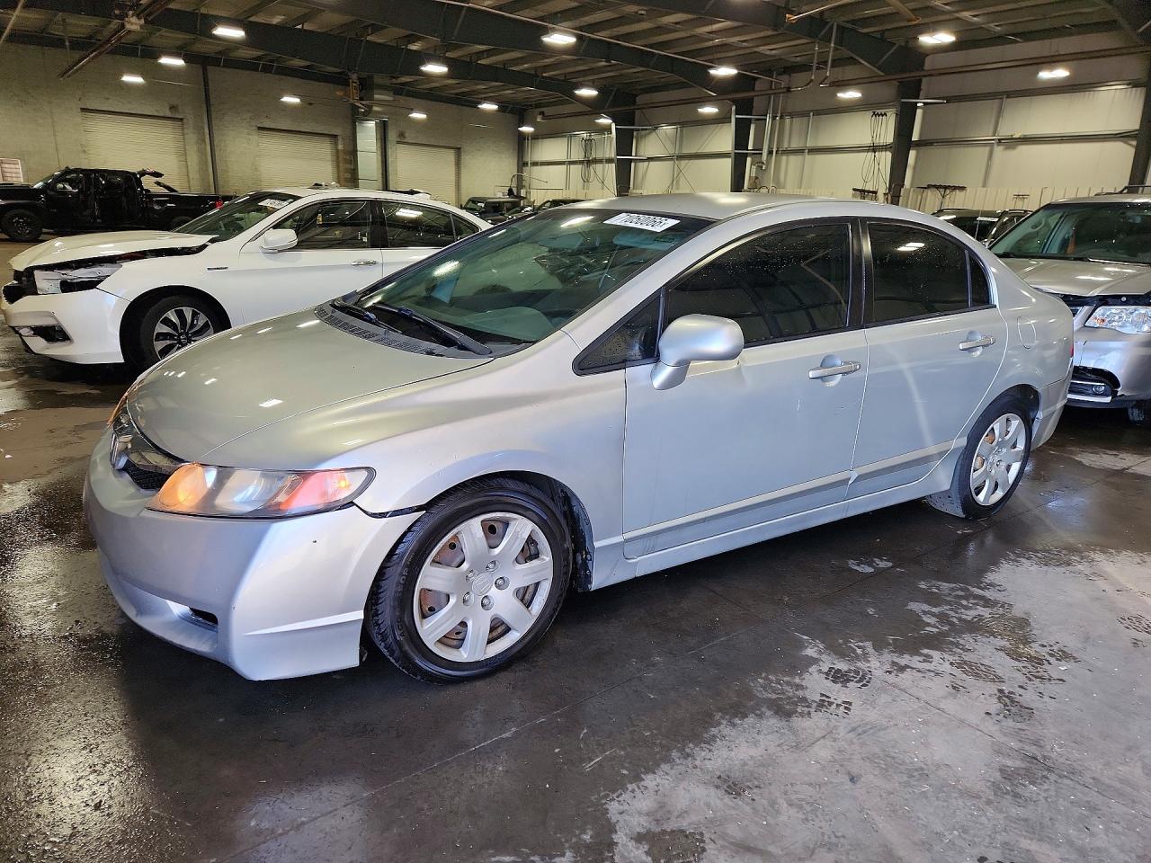 2011 HONDA CIVIC LX | 2HGFA1F59BH529060 | UPCARS