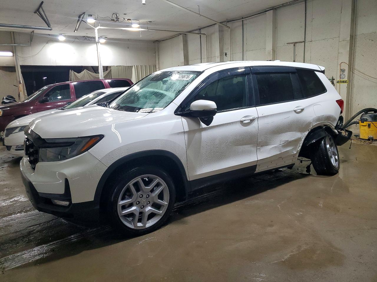 2024 HONDA PASSPORT EXL | 5FNYF8H5XRB023204 | UPCARS
