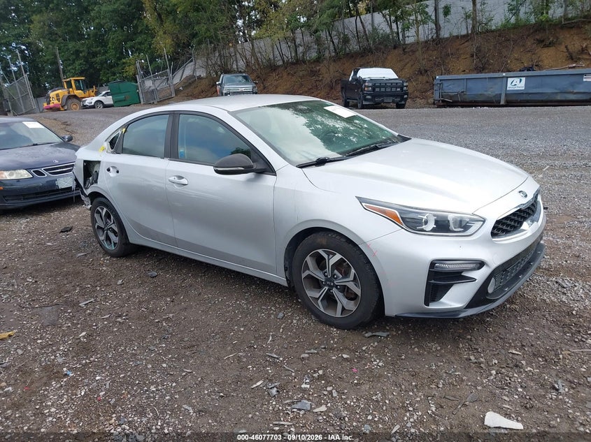 2019 KIA FORTE LXS | 3KPF24AD7KE074247 | UPCARS