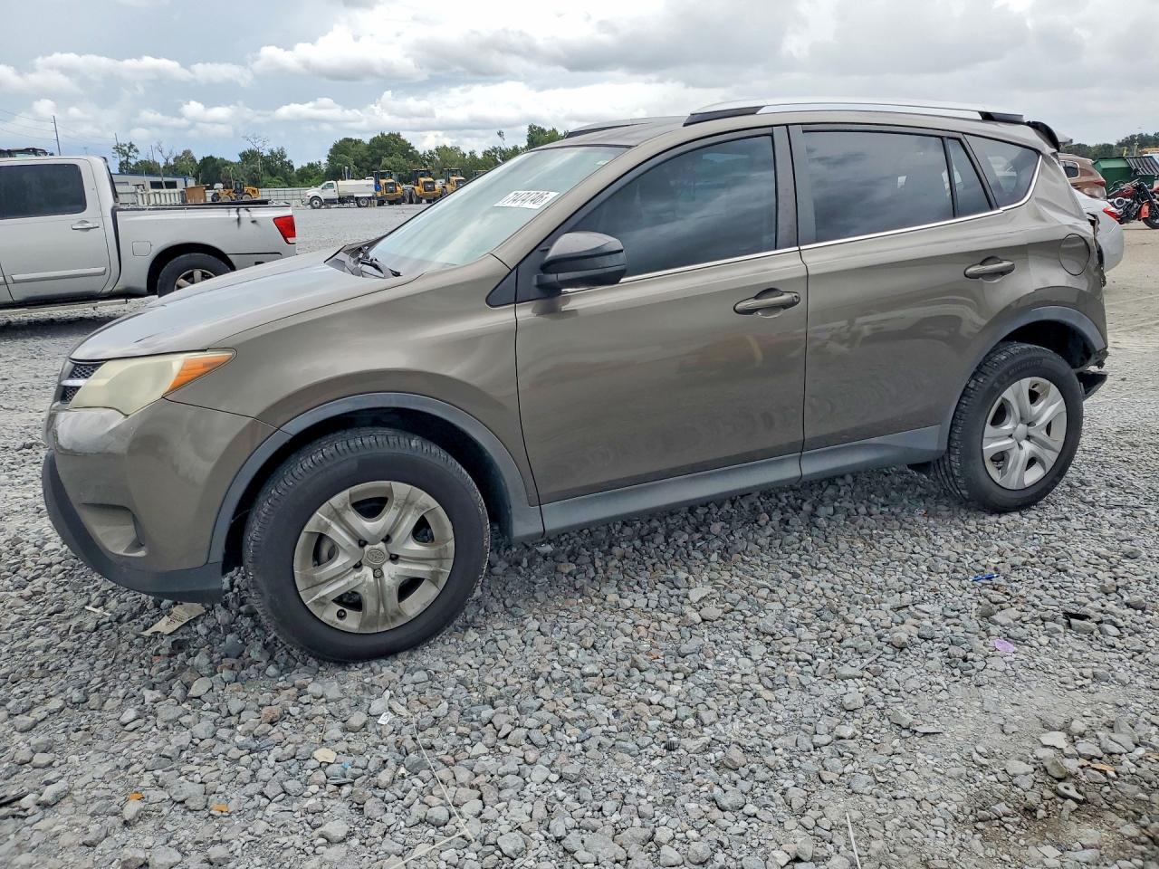 2015 TOYOTA RAV4 LE | 2T3ZFREV0FW205353 | UPCARS