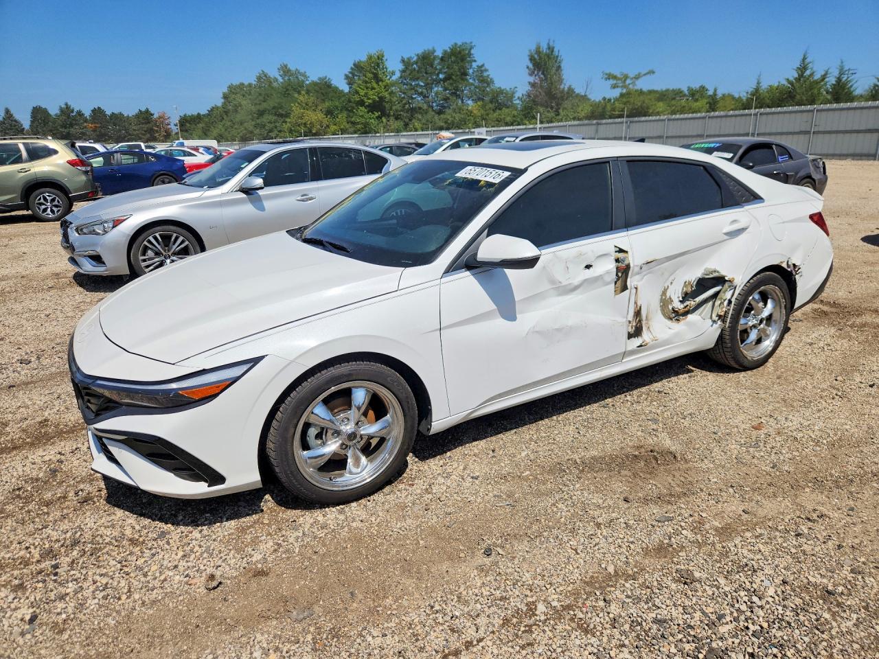 2024 HYUNDAI ELANTRA LIMITED | KMHLN4DJ7RU109856 | UPCARS