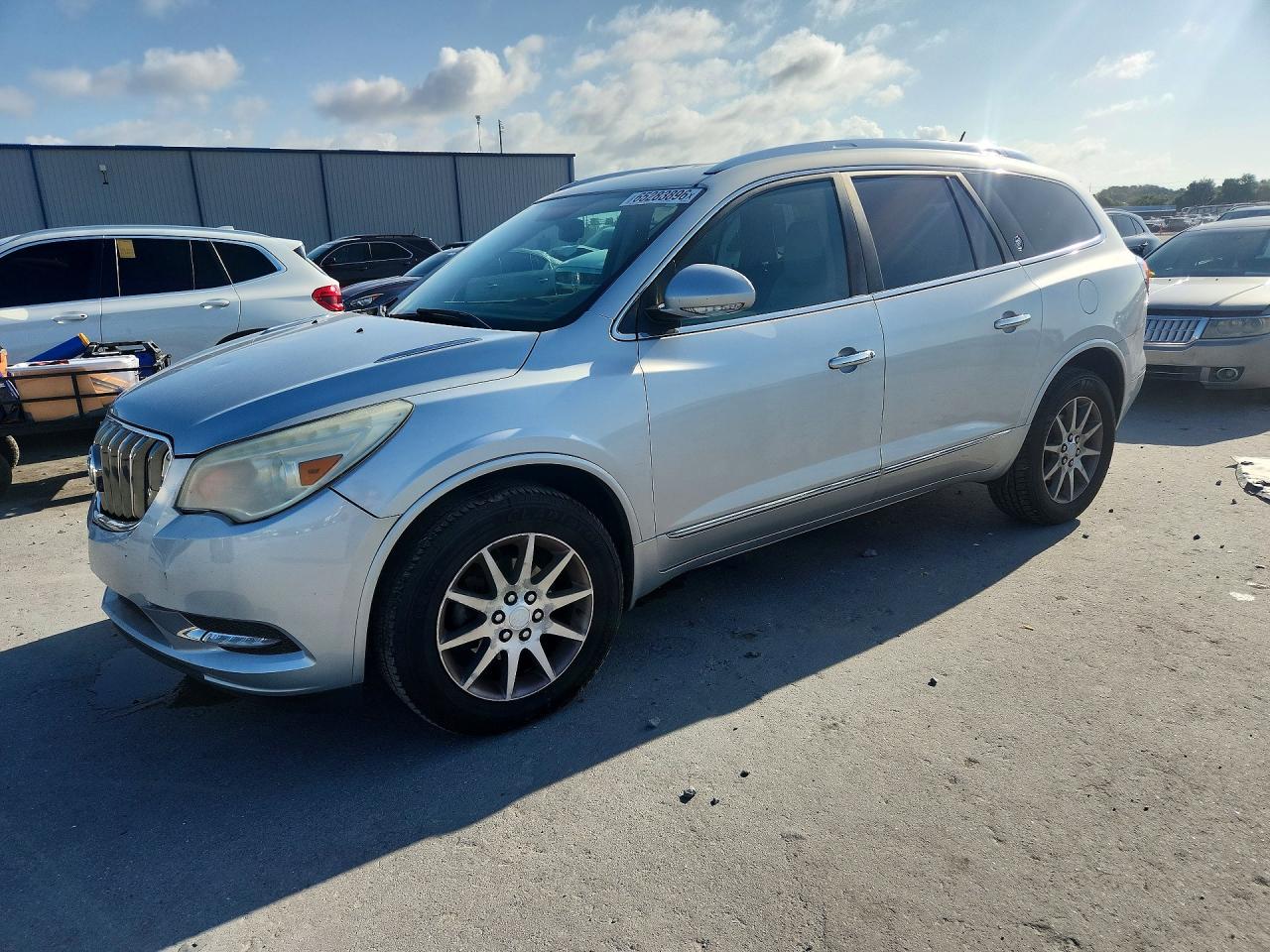 2016 BUICK ENCLAVE | 5GAKRBKDXGJ135728 | UPCARS