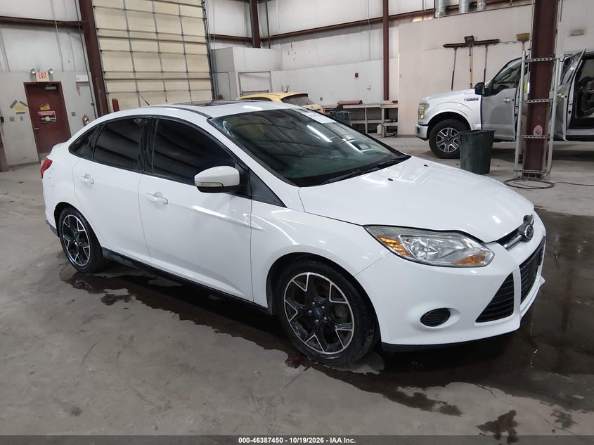 2014 FORD FOCU SE | 1FADP3F25EL294000 | UPCARS