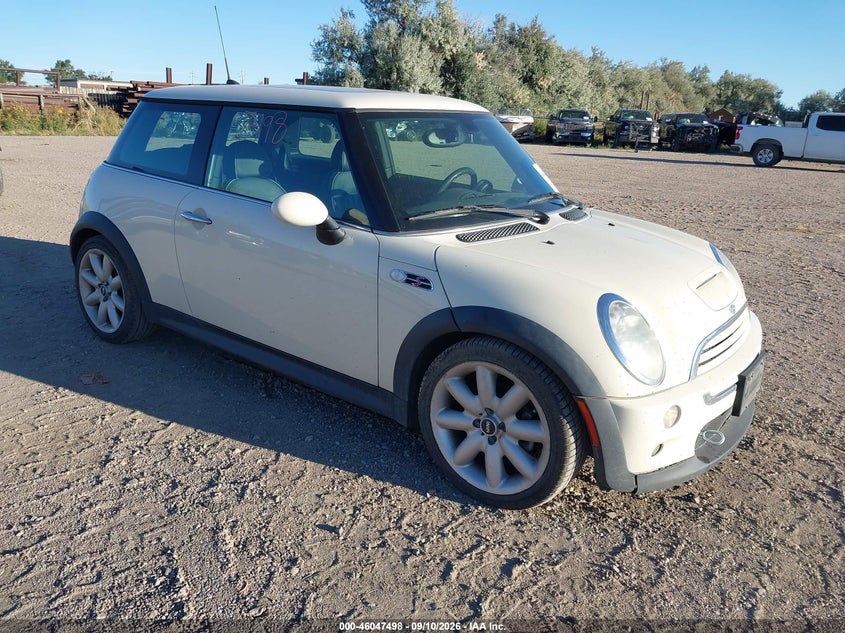2006 MINI COOPER S | WMWRE33516TJ35526 | UPCARS