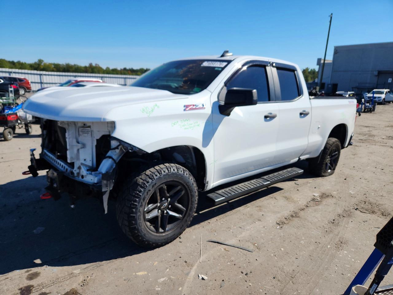2019 CHEVROLET SILVERADO K1500 TRAIL BOSS CUSTOM | 1GCRYCEF1KZ377157 | UPCARS