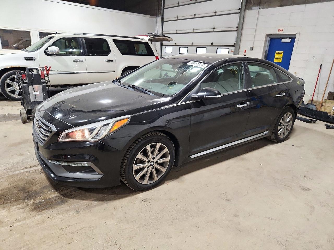2017 HYUNDAI SONATA LIMITED | 5NPE34AF4HH584280 | UPCARS