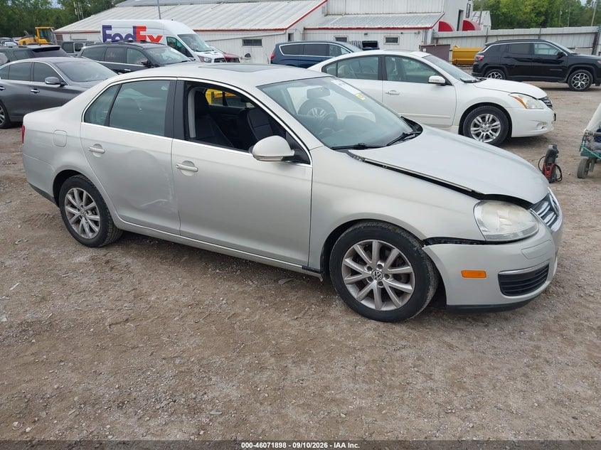 2010 VOLKSWAGEN JETTA SE | 3VWRX7AJ5AM047491 | UPCARS