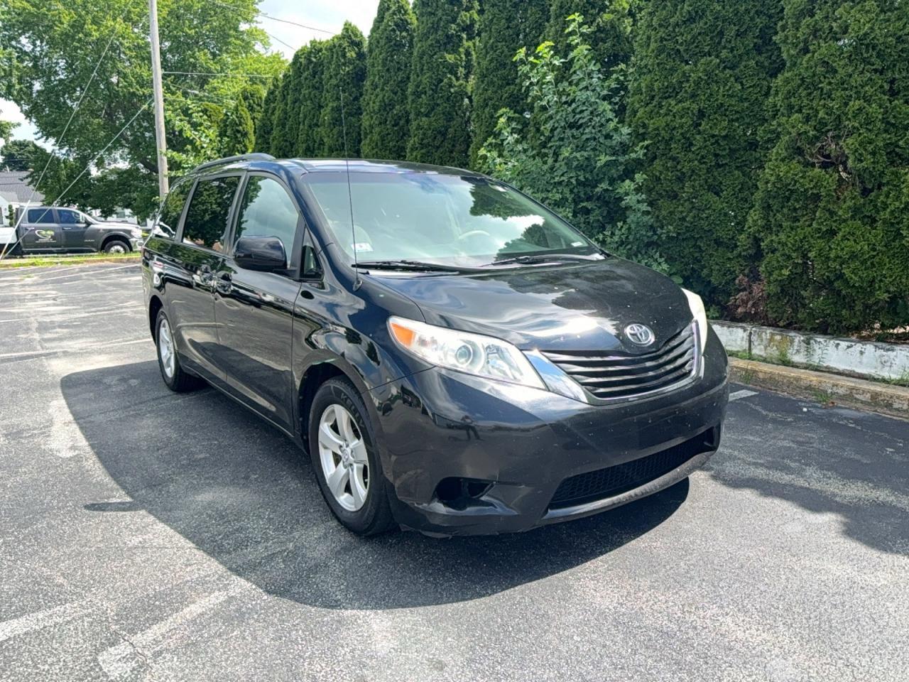 2013 TOYOTA SIENNA LE | 5TDKK3DC7DS308522 | UPCARS