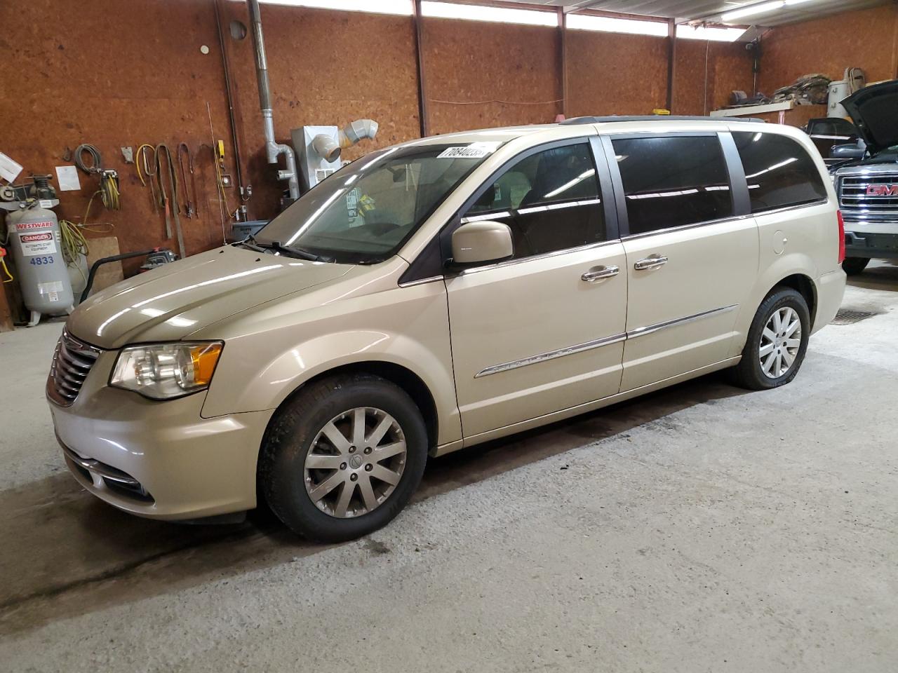 2011 CHRYSLER MINIVAN TOURING L | 2A4RR8DG3BR605183 | UPCARS