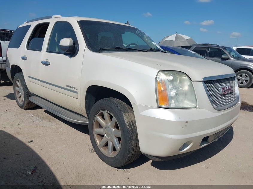2011 GMC YUKON DENALI | 1GKS2EEF3BR238795 | UPCARS