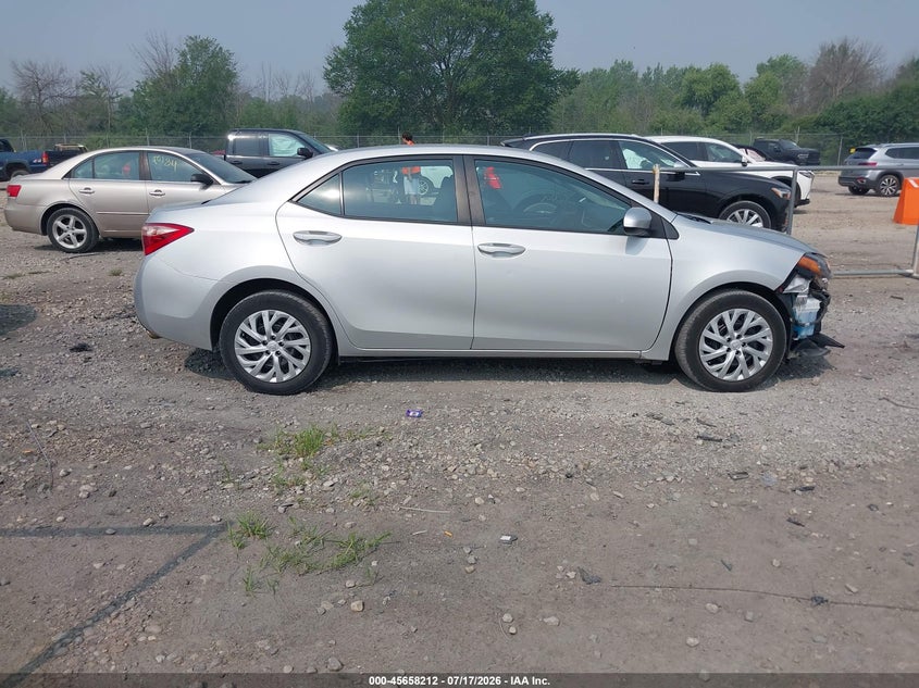2018 TOYOTA COROLLA LE | 5YFBURHE8JP744647 | UPCARS
