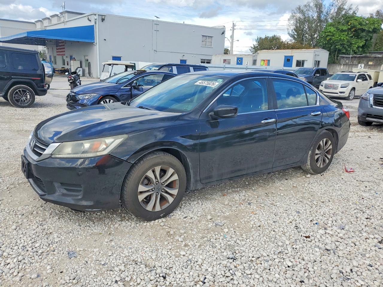 2013 HONDA ACCORD LX | 1HGCR2F3XDA257104 | UPCARS