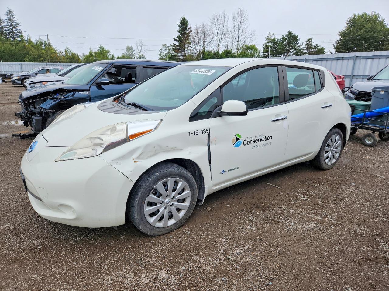 2015 NISSAN LEAF S | 1N4AZ0CP3FC328531 | UPCARS