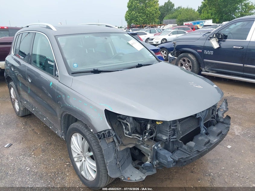 2012 VOLKSWAGEN TIGUAN SE | WVGAV7AX6CW006277 | UPCARS