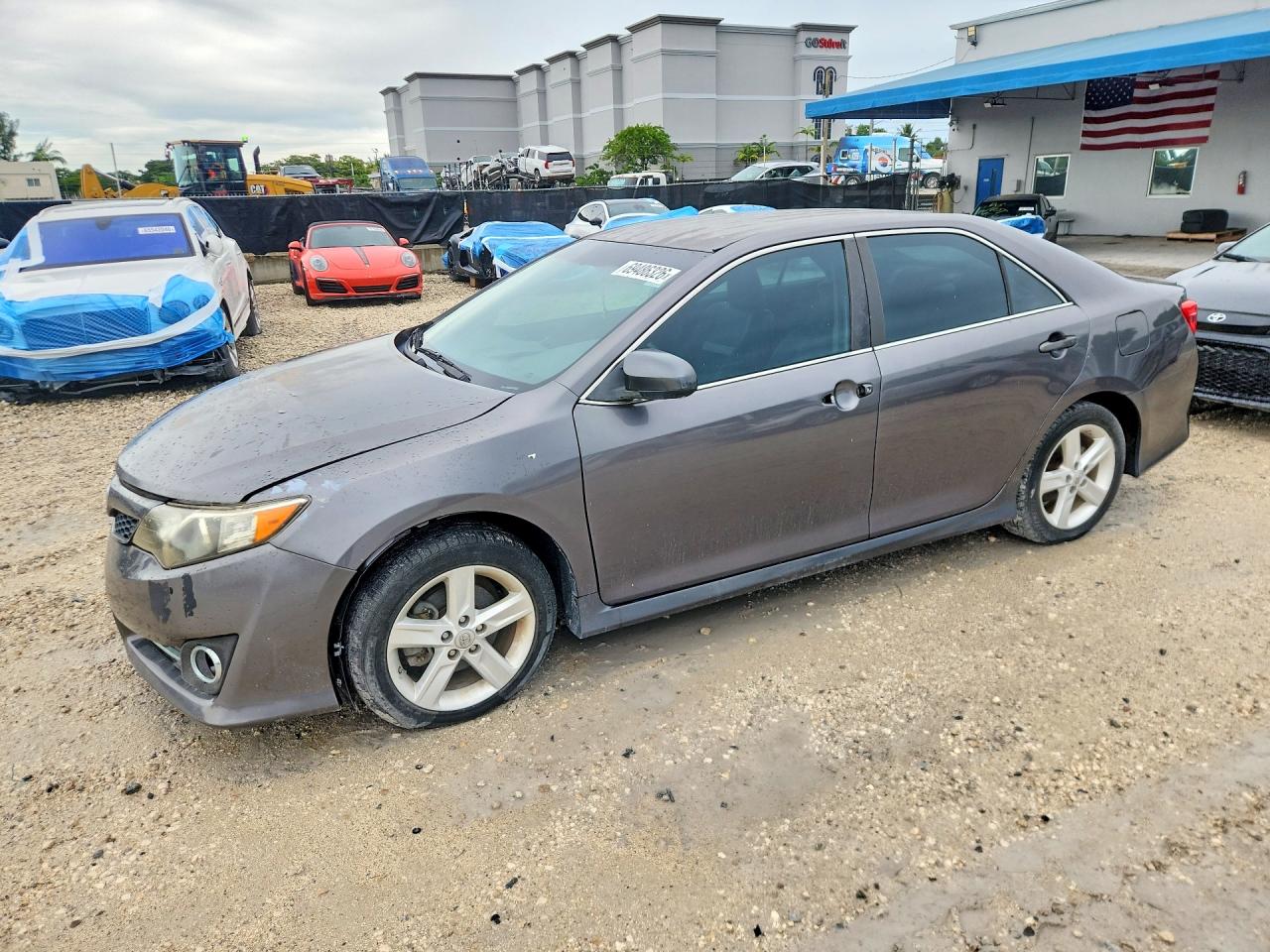 2014 TOYOTA CAMRY SE | 4T1BF1FK8EU320362 | UPCARS