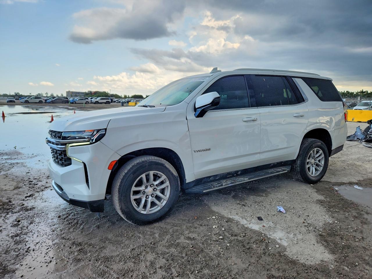 2023 CHEVROLET TAHOE C1500 LS | 1GNSCMKD5PR559709 | UPCARS