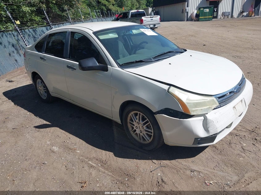 2010 FORD FOCU SE | 1FAHP3FN6AW223313 | UPCARS