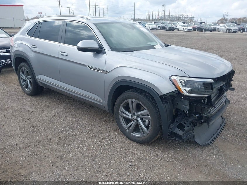 2024 VOLKSWAGEN ATLAS CROSS SPORT 2.0T SEL R-LINE | 1V2AE2CA0RC236583 | UPCARS