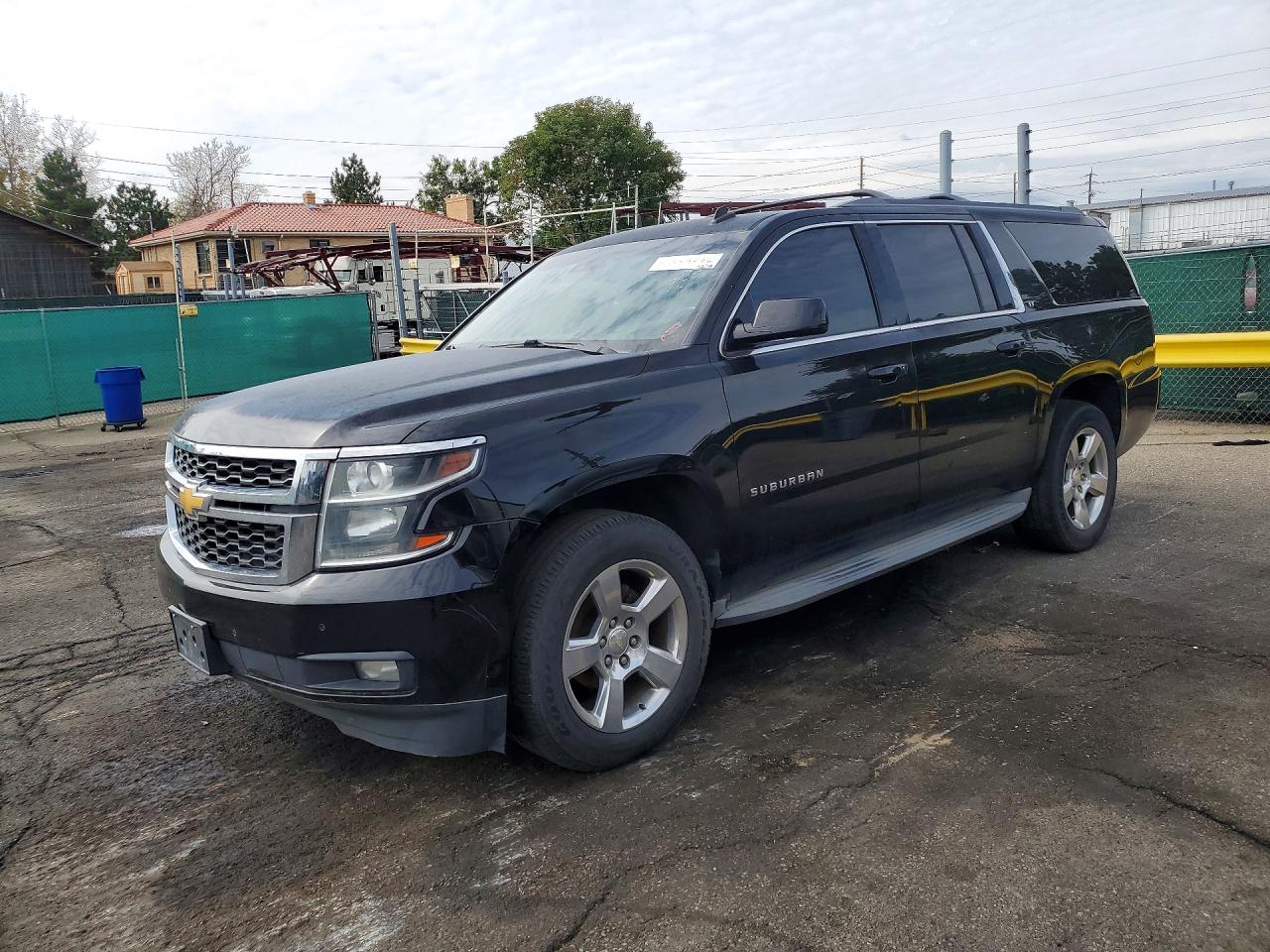 2015 CHEVROLET SUBURBAN K1500 LT | 1GNSKJKC7FR147203 | UPCARS