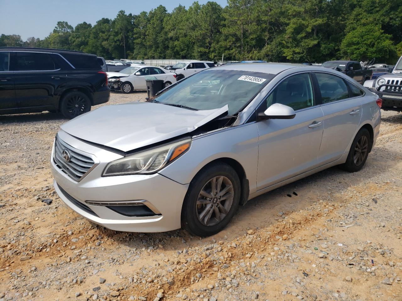 2015 HYUNDAI SONATA SE | 5NPE24AF9FH183694 | UPCARS