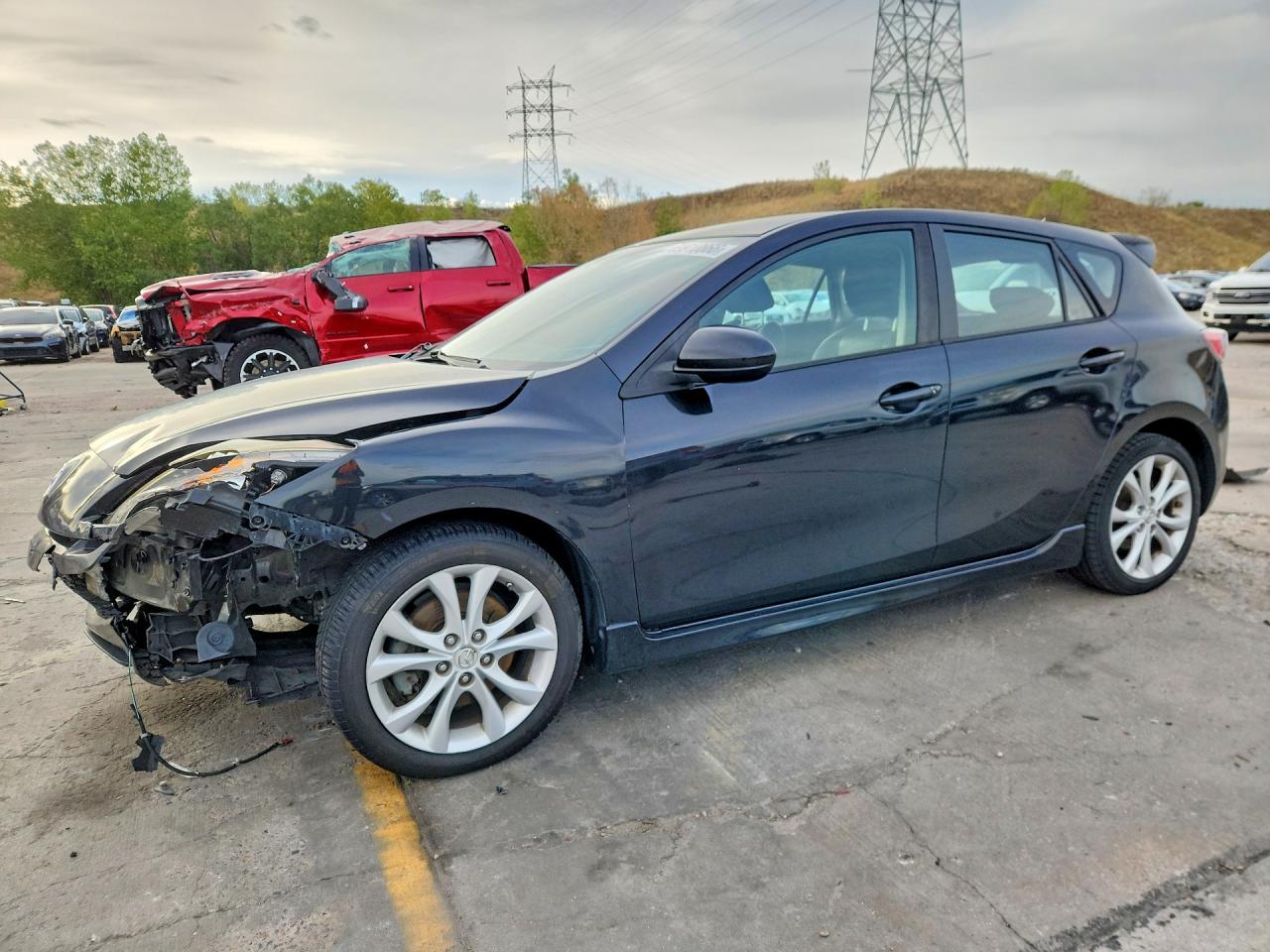 2011 MAZDA MAZDA3 S | JM1BL1K50B1415329 | UPCARS