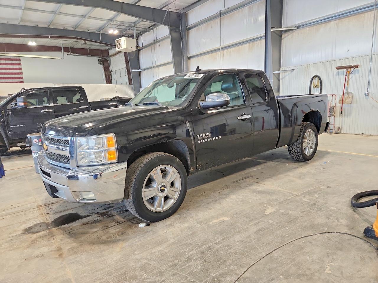 2013 CHEVROLET SILVERADO C1500 LT | 1GCRCSE05DZ368890 | UPCARS