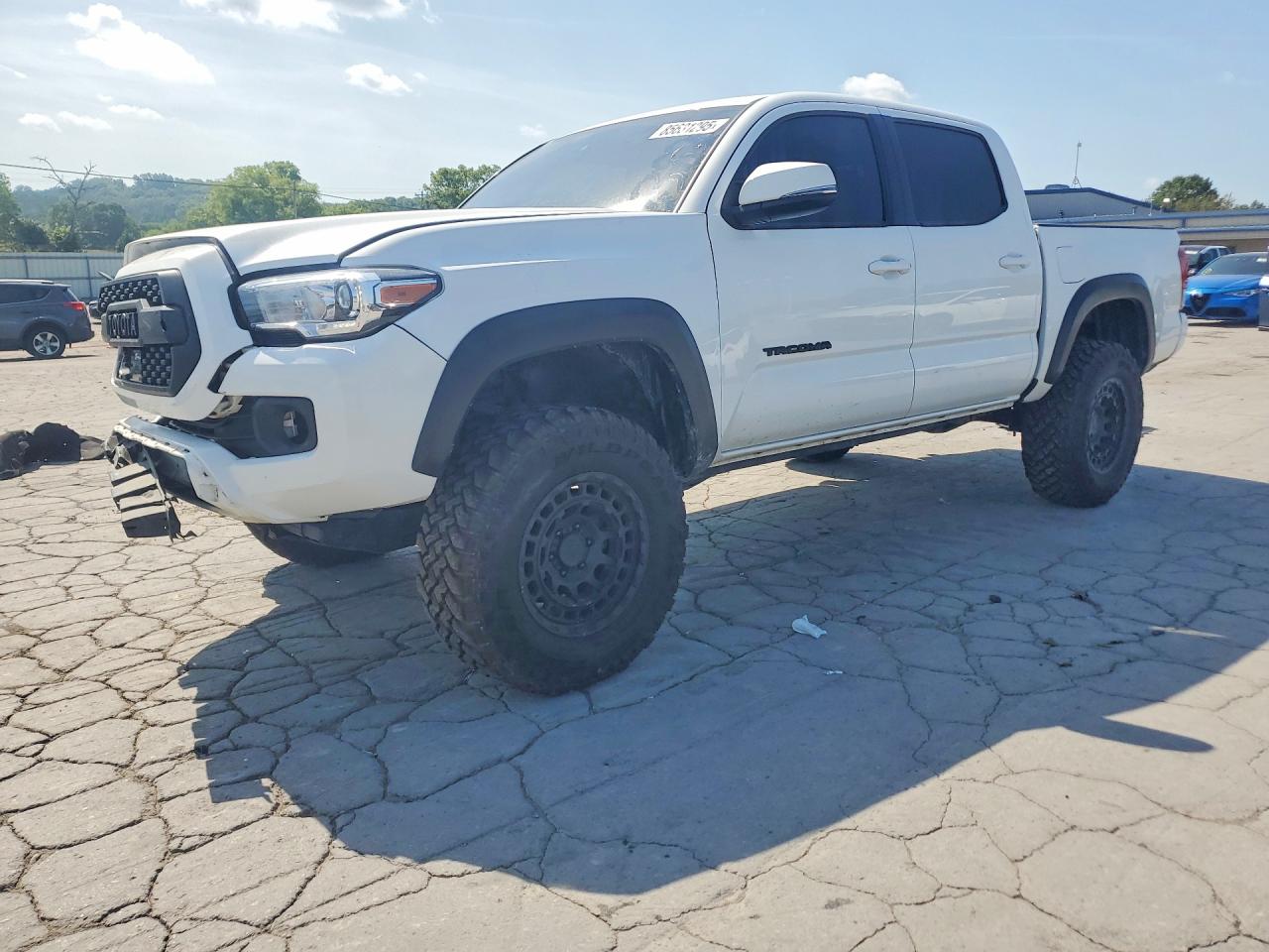 2022 TOYOTA TACOMA TRD OFF-ROAD | 3TMCZ5ANXNM493829 | UPCARS