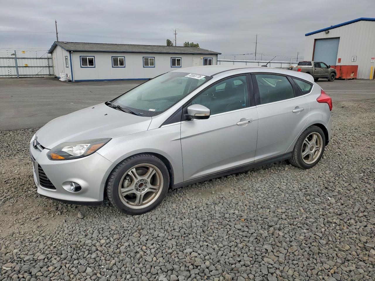 2012 FORD FOCUS TITANIUM | 1FAHP3N27CL274296 | UPCARS