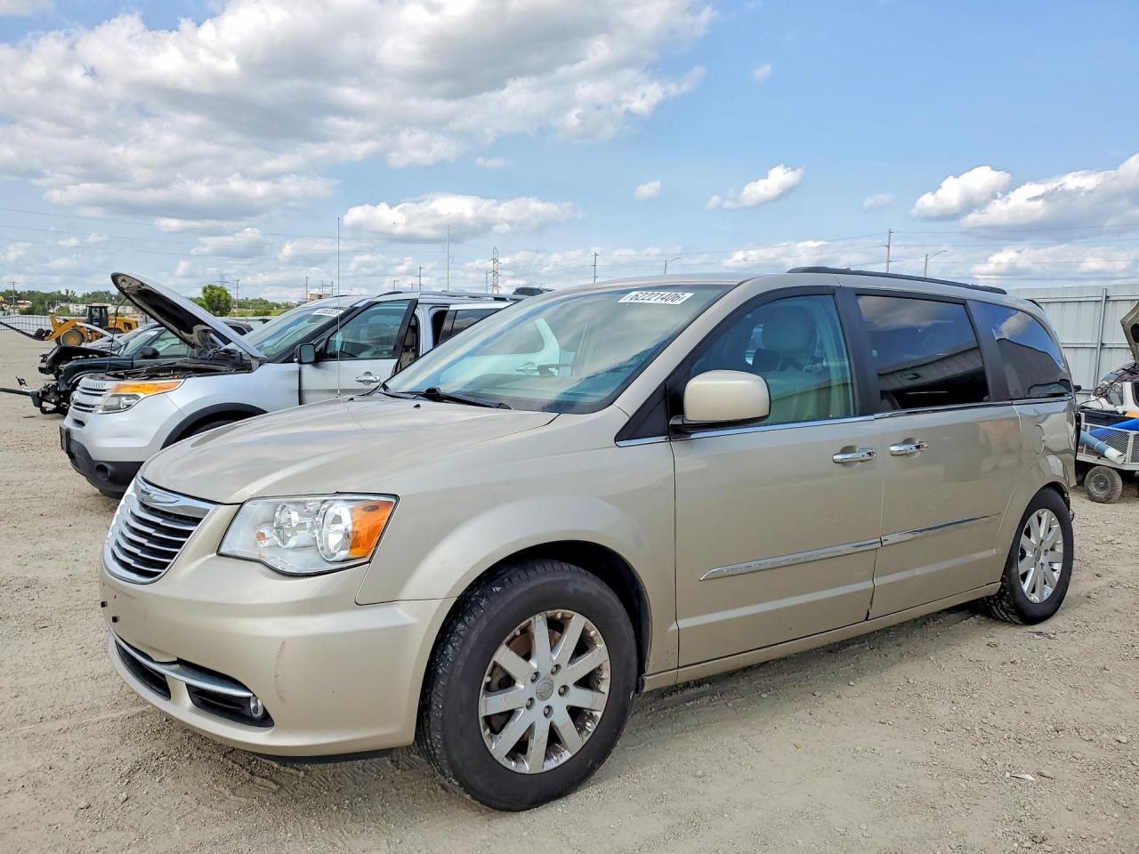 2016 CHRYSLER MINIVAN TOURING | 2C4RC1BG7GR238670 | UPCARS