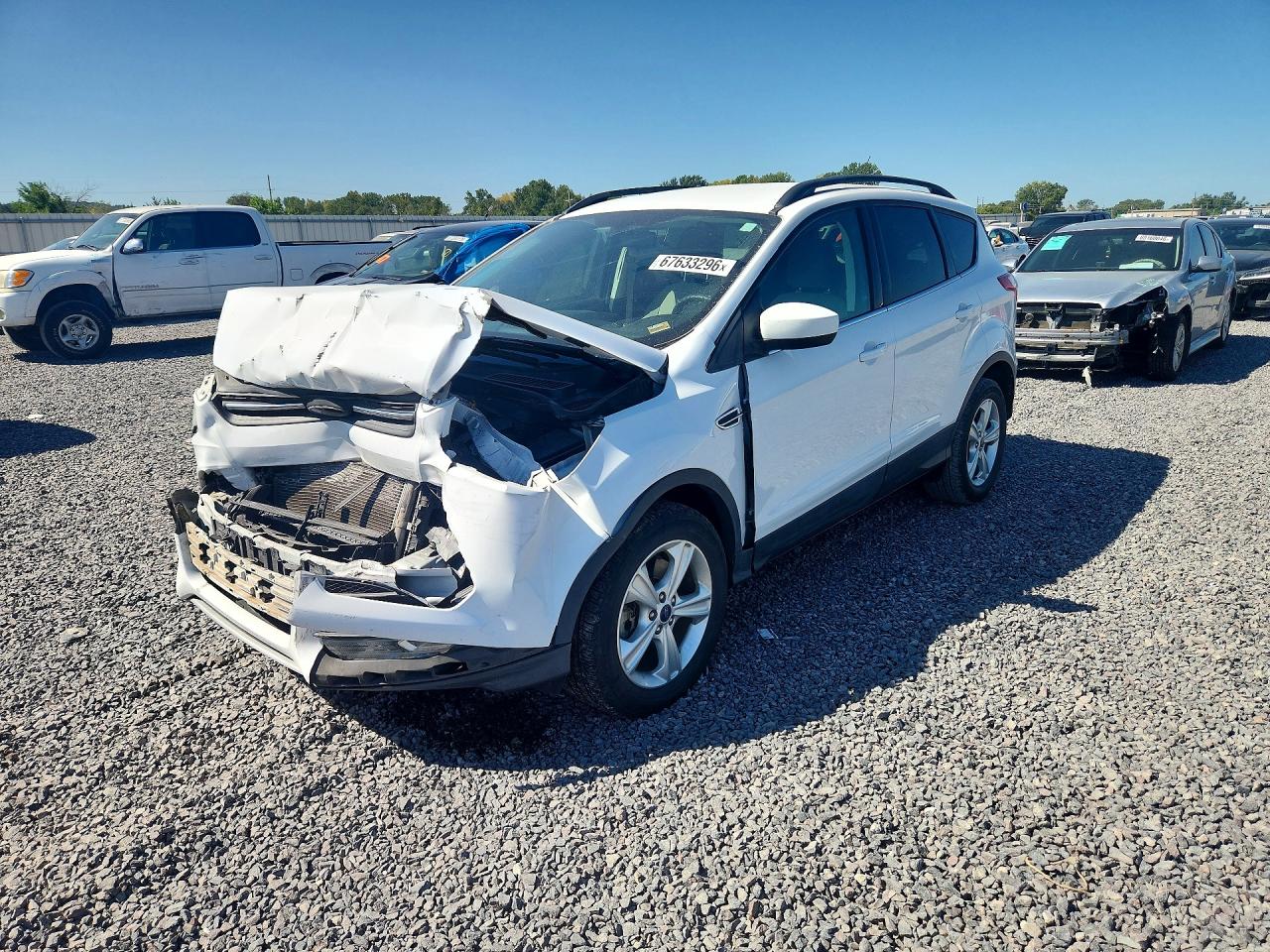 2015 FORD ESCAPE SE | 1FMCU9GX7FUA18324 | UPCARS