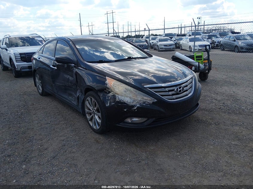 2013 HYUNDAI SONATA SE | 5NPEC4AC2DH686547 | UPCARS