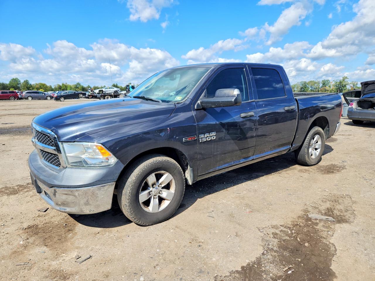 2015 RAM 1500 ST | 1C6RR6KM9FS521867 | UPCARS