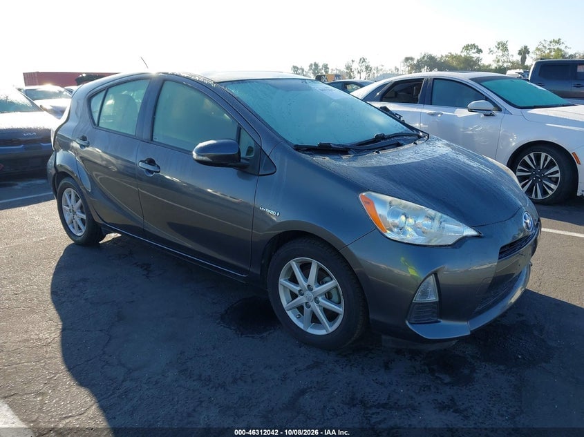 2013 TOYOTA PRIUS C THREE | JTDKDTB39D1055861 | UPCARS