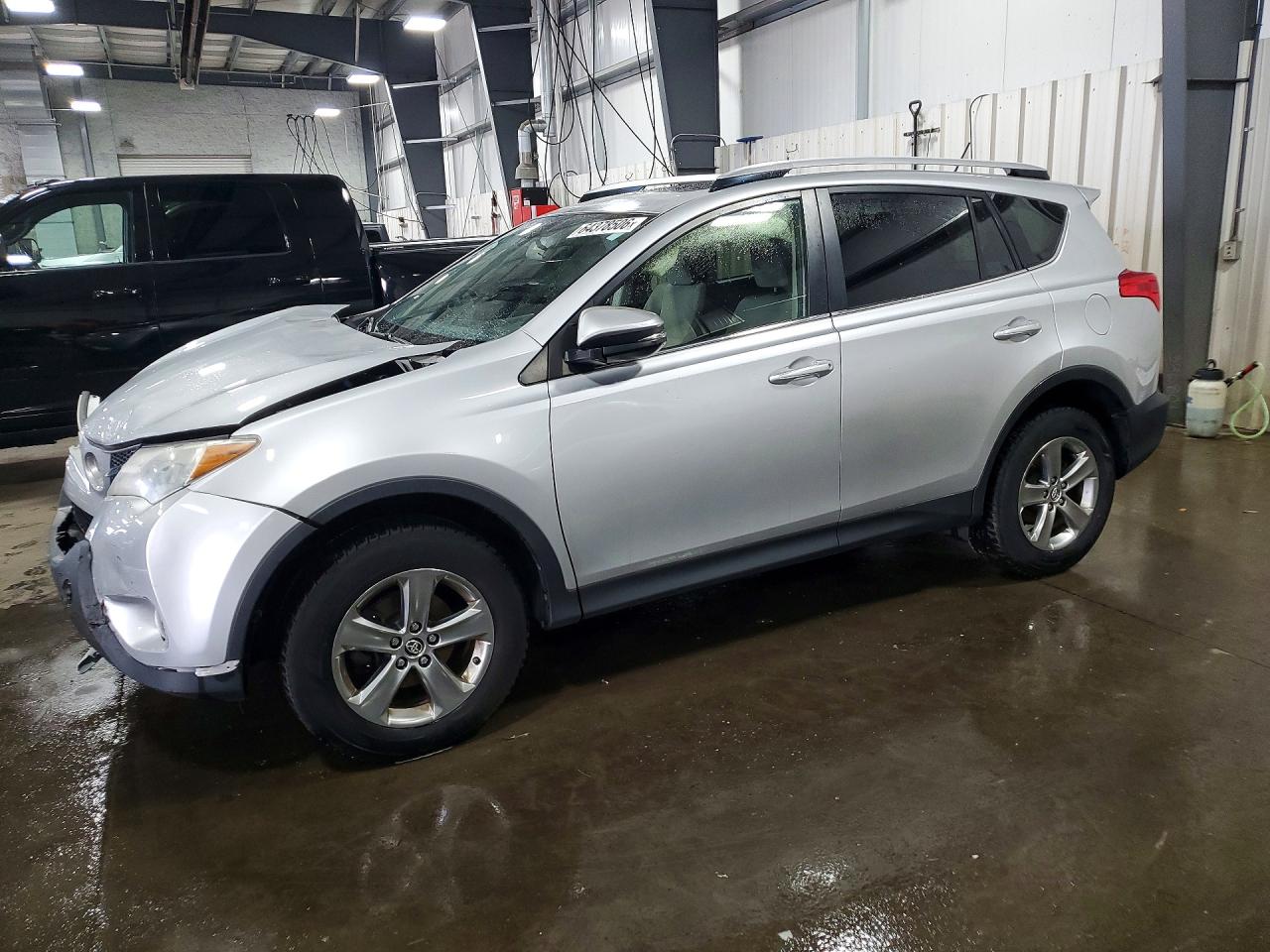 2015 TOYOTA RAV4 XLE | JTMWFREV9FJ048570 | UPCARS