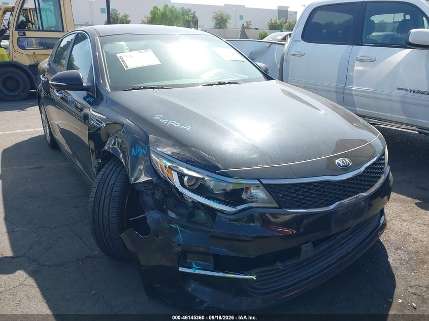 2018 KIA OPTIMA LX | 5XXGT4L32JG252402 | UPCARS