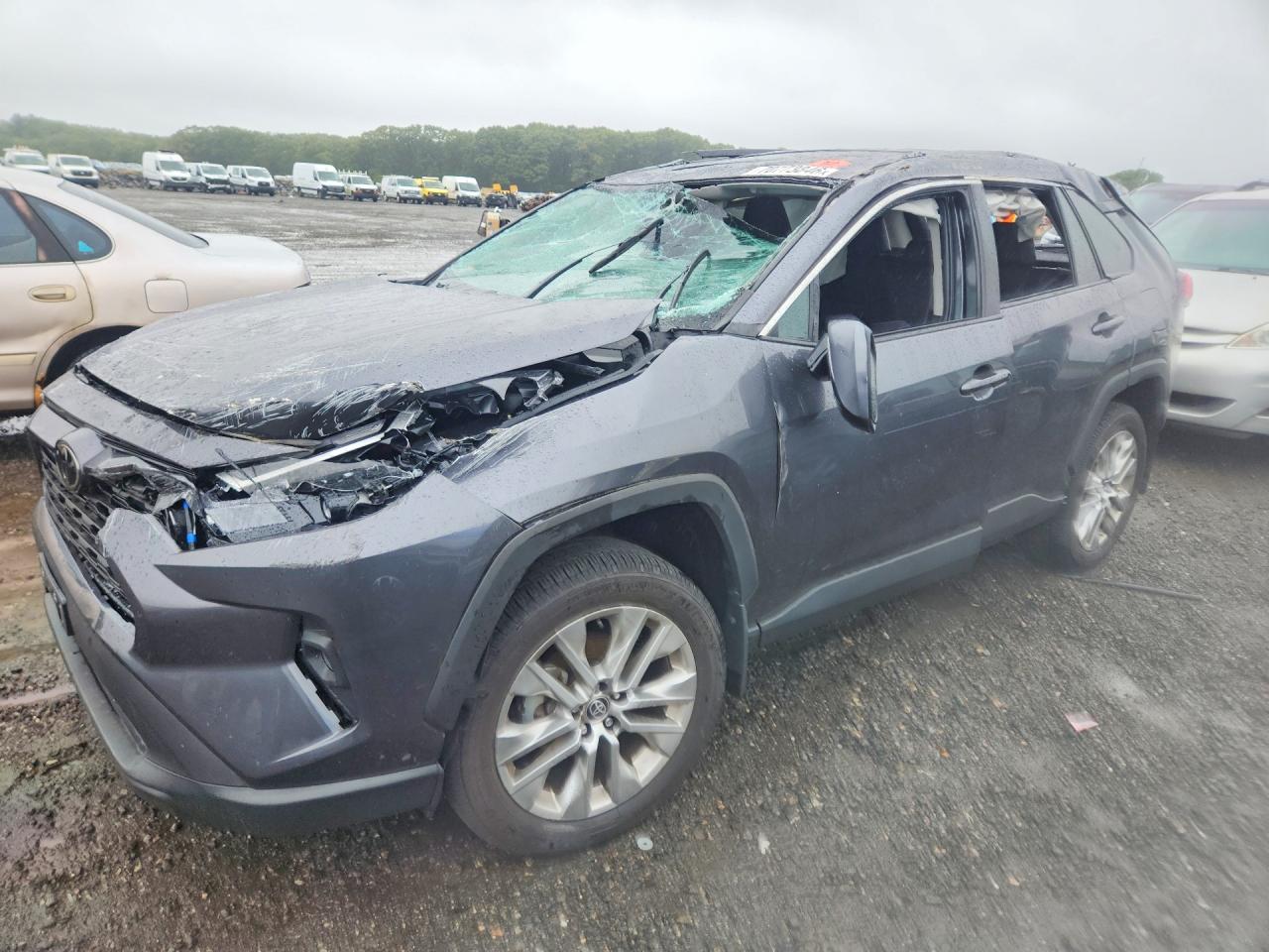 2025 TOYOTA RAV4 XLE PREMIUM | 2T3A1RFV4SC499362 | UPCARS