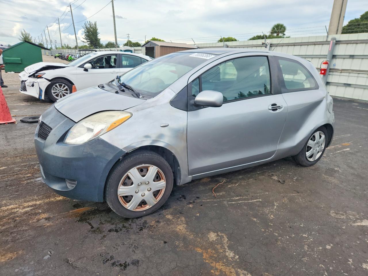 2007 TOYOTA YARIS | JTDJT923X75066141 | UPCARS