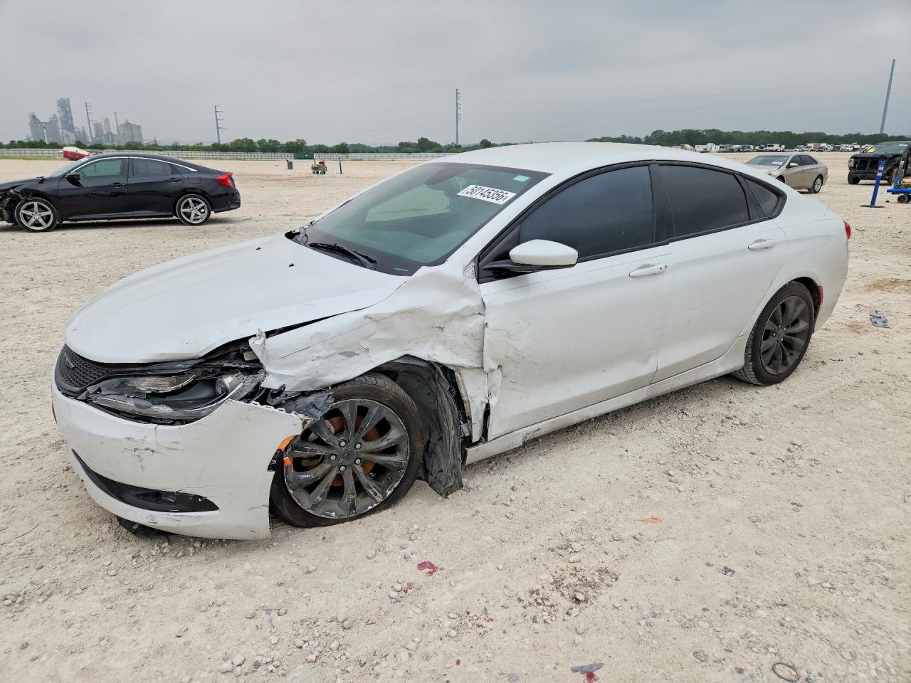 2015 CHRYSLER 200 S | 1C3CCCBB8FN713197 | UPCARS