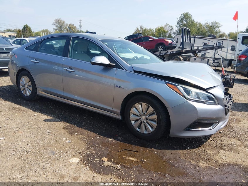 2017 HYUNDAI SONATA HYBRID SE | KMHE24L13HA048461 | UPCARS