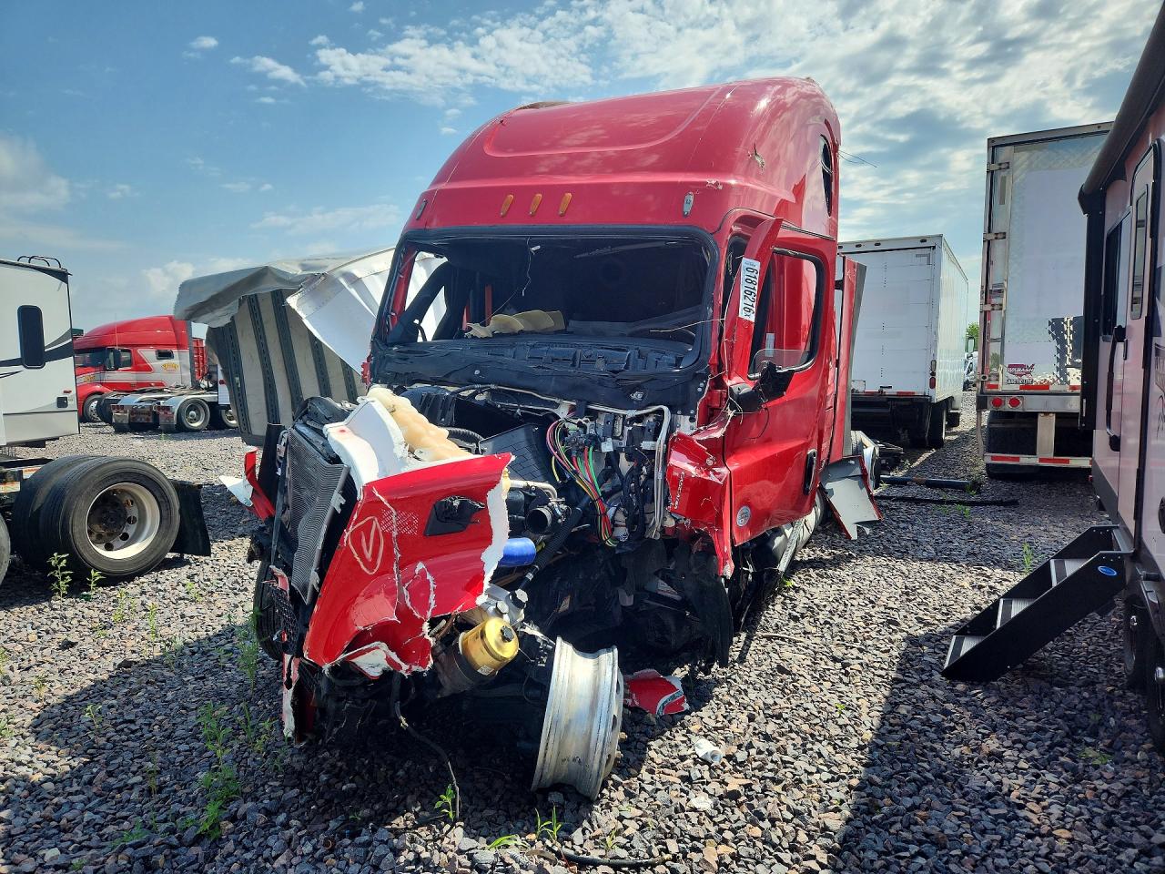 2024 FREIGHTLINER ALL OTHER SEMI TRUCK | 3AKJHHDR1RSVC7408 | UPCARS