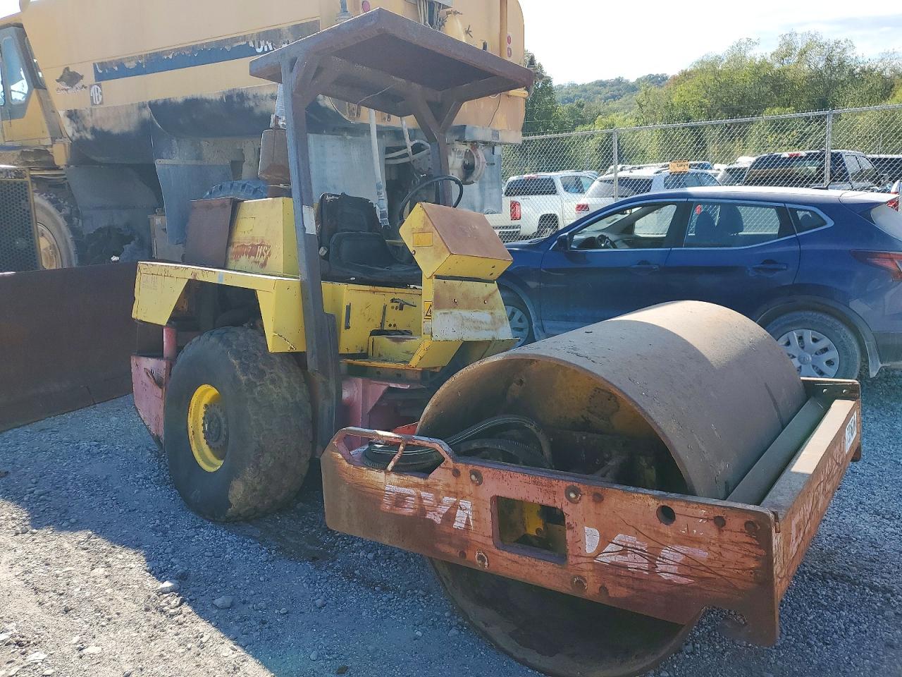 2000 DYNA CONSTRUCTI PAC SINGLE DRUM ROLLER | 6410224 | UPCARS