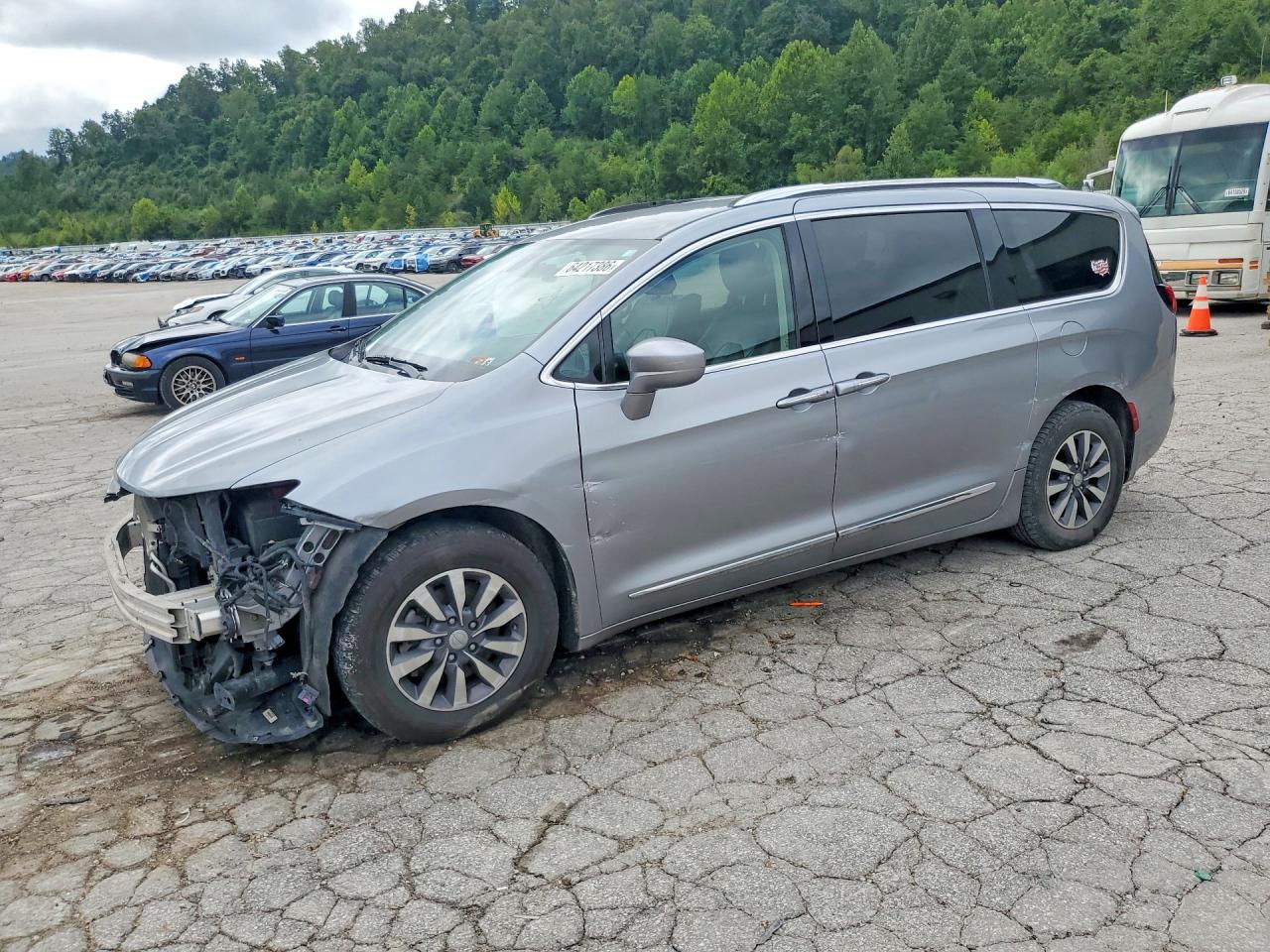 2020 CHRYSLER PACIFICA TOURING L PLUS | 2C4RC1EG4LR203493 | UPCARS
